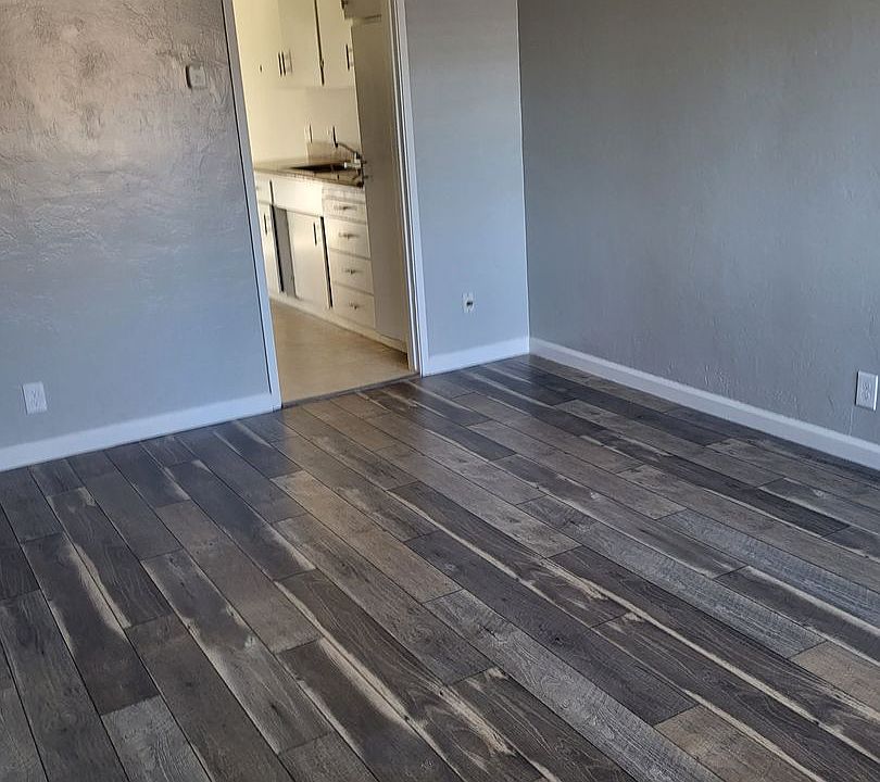 1st image of 230 E San Salvador St #10