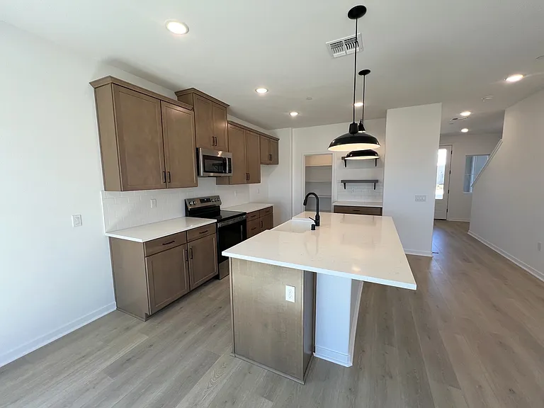 6209 Caruso Ave — Photo 8