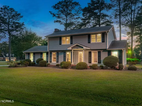 1431 Robin Hood Road, Greenville, NC 27834