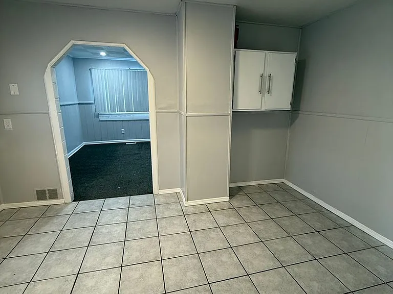 25202 Firwood Ave — Photo 13