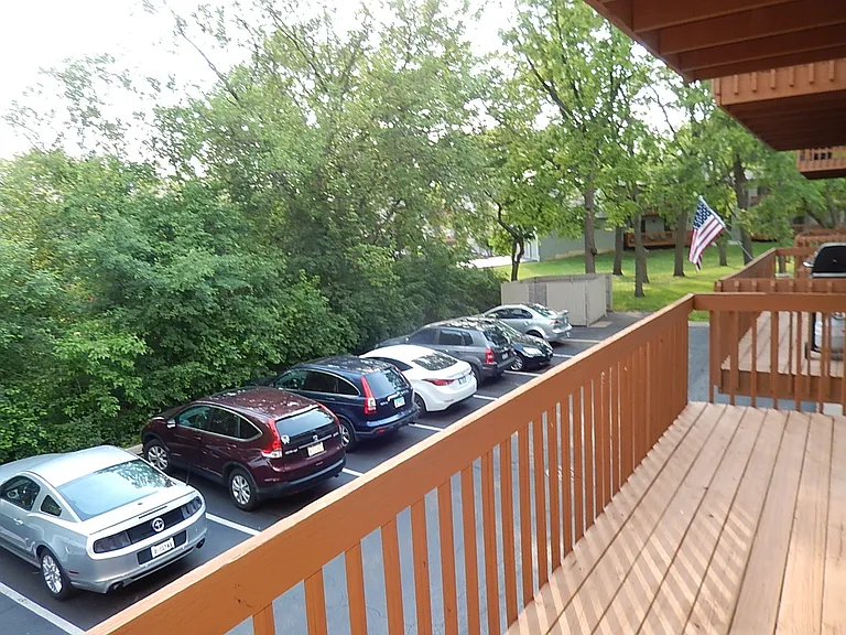 375 Woodridge Cir #F — Photo 20