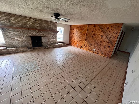 4th image of 8010 E 6th St