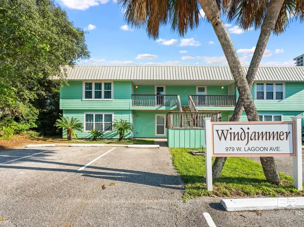 979 W Lagoon Ave, Gulf Shores, AL 36542