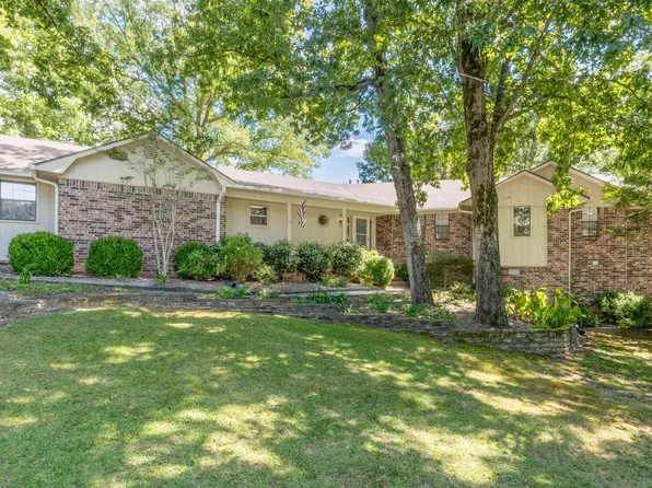 17410 Oak Forest Dr, Mabelvale, AR 72103