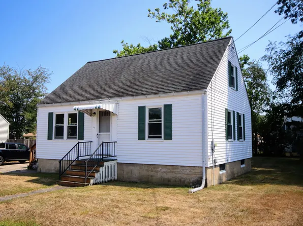 21 Laurier Street, Somersworth, NH 03878