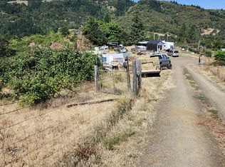 884 David Dr, Myrtle Creek, OR 97457