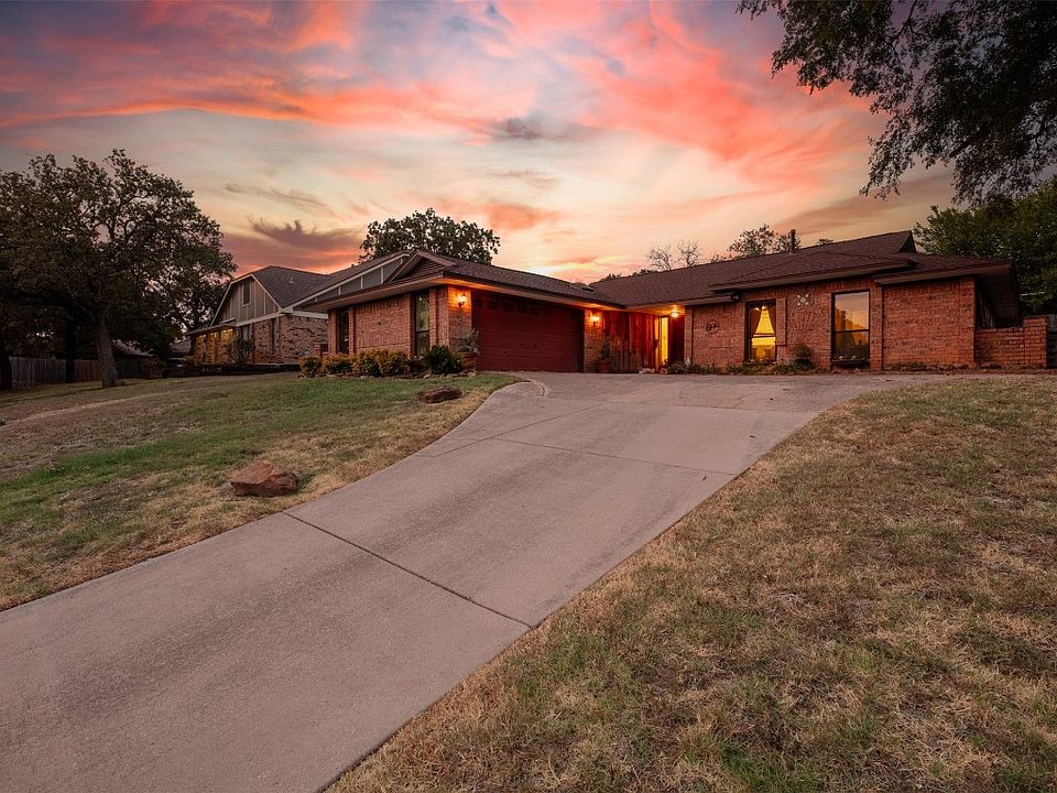 1st image of 3 Arrowhead Cir