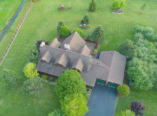 6343 F Rd, Bark River, MI 49807