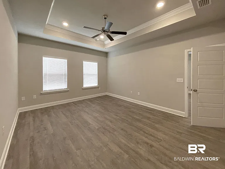 31436 Memphis Loop — Photo 16