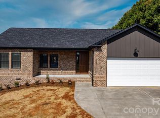 3386 Blackburn Bridge Rd, Lincolnton, NC 28092