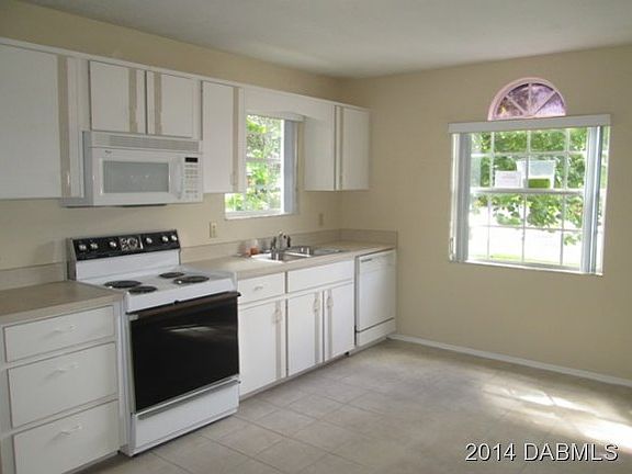2nd image of 2927 Nordman Ave