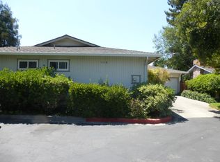 1116 Bluelake Sq, Mountain View, CA 94040