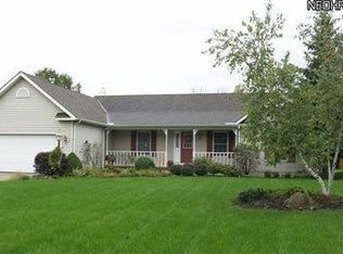 5306 Apple Creek Dr, Sheffield Village, OH 44054
