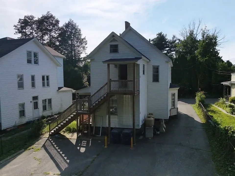9 Castle St #B