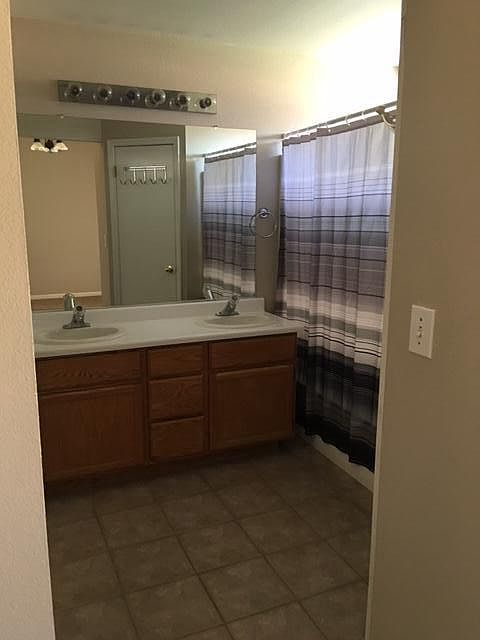2nd image of 1241 Grouse Dr