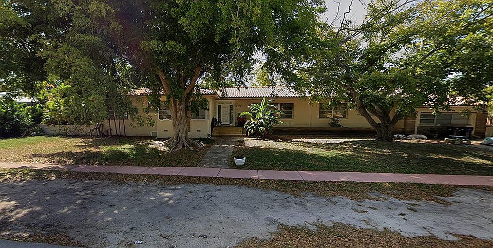 1st image of 4454 N Adams Ave