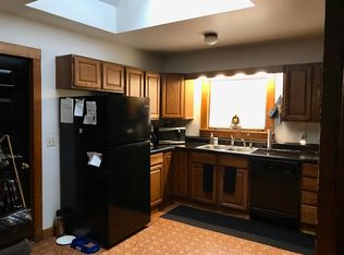 208 Worthington Rd, Huntington, MA 01050