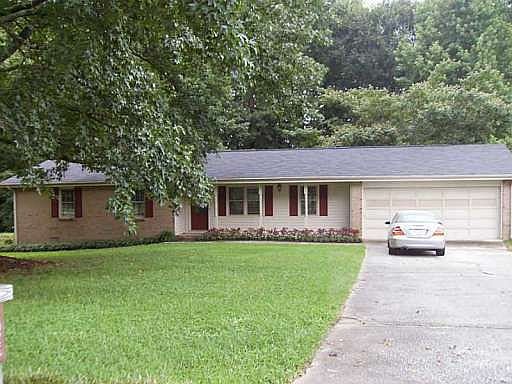 2nd image of 2025 Highriggs Ln