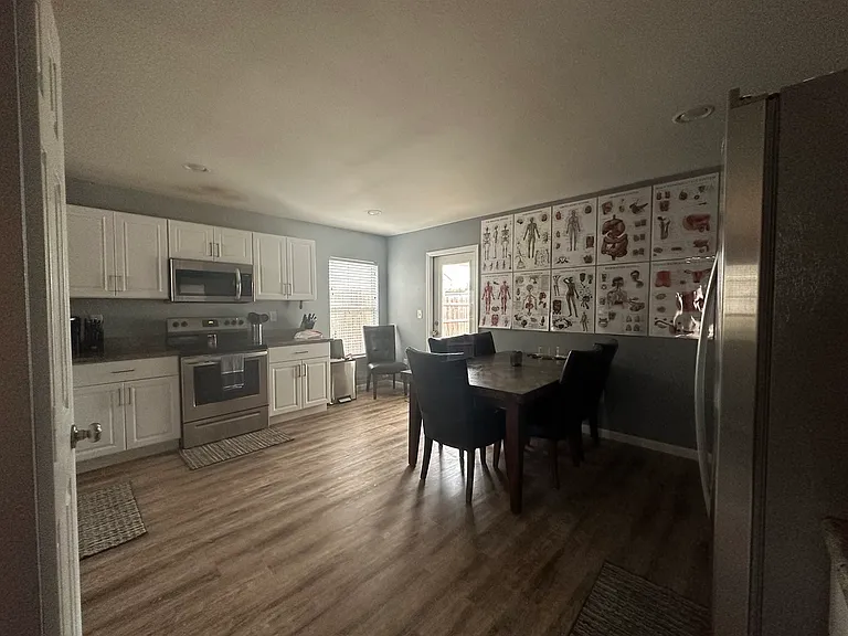 1045 Clairise Ct — Photo 12
