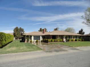 15615 Lanfair Ave, Lancaster, CA 93535