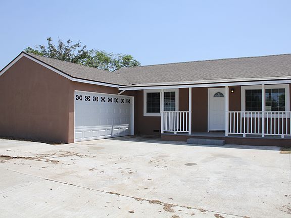 2nd image of 9951 Elwood Ave