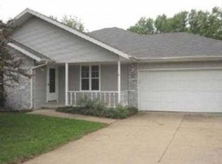 319 S Foster Ave, Springfield, MO 65802