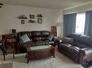 1061 Chalcedony St, San Diego, CA 92109