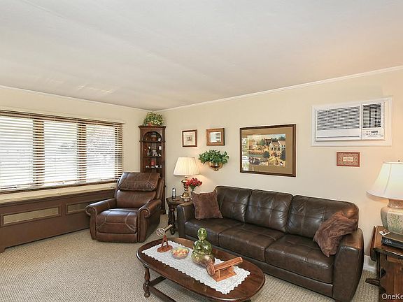 4th image of 3551 Condor Road