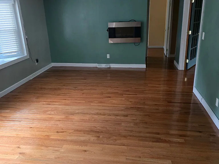 687 Logans Run Dr — Photo 24