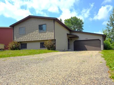 1188 Union Ct, Hastings, MN, 55033
