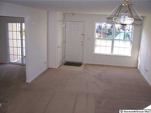 2nd image of 172 Brookfield Dr