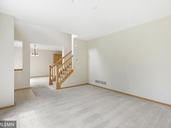 5th image of 12155 Vermillion St NE Unit H