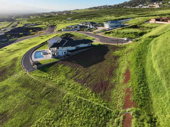 184 S Laikeha Pl #25, Wailuku, HI 96793