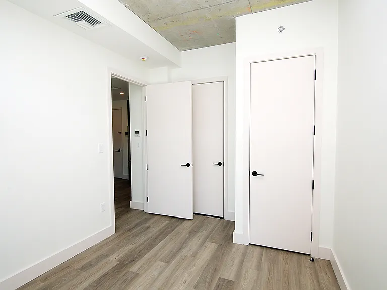 20 Prescott Pl #7C — Photo 2