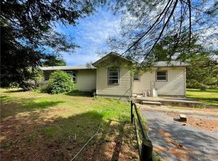 83 Galley Hill Rd, Cuddebackville, NY 12729