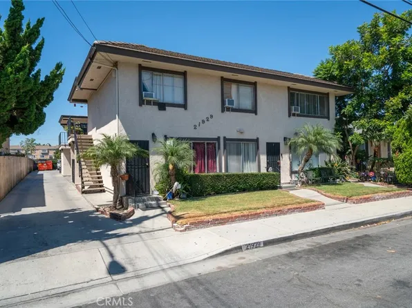 21929 Verne Ave, Hawaiian Gardens, CA 90716