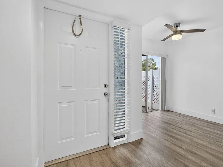 9746 Nickels Blvd — Photo 13