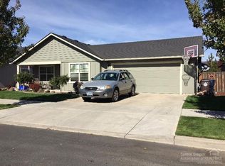 3217 SW Indian Pl, Redmond, OR 97756