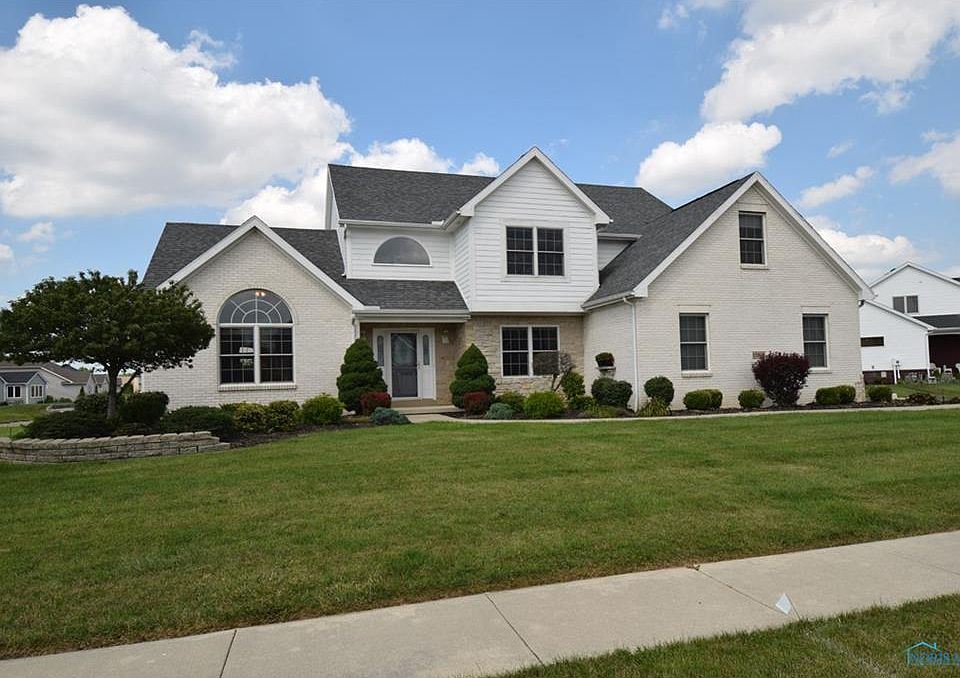 1st image of 15818 River View Pl