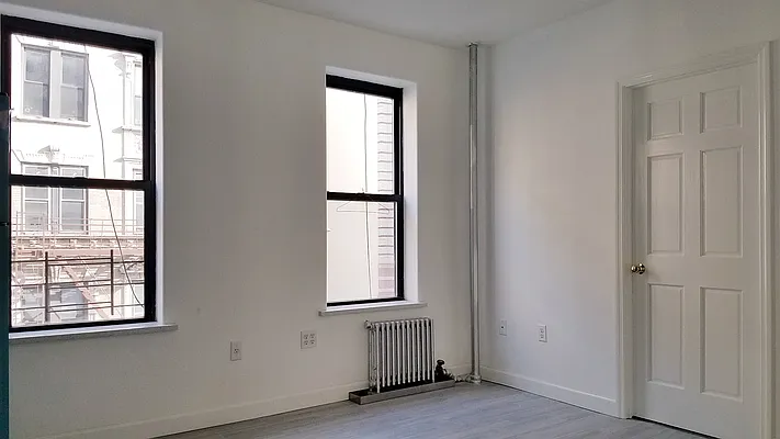 Rented by Matthew Gros-Werter, LREB  | media 2