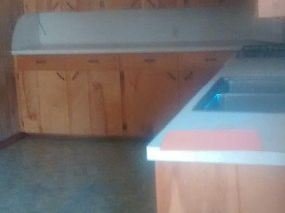 2nd image of 3117 Stillwell St