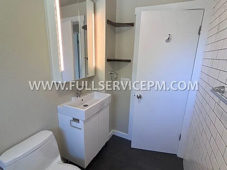 7412 Military Rd S — Photo 25