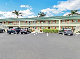 300 Valley Stream Dr #A-4, Naples, FL 34113