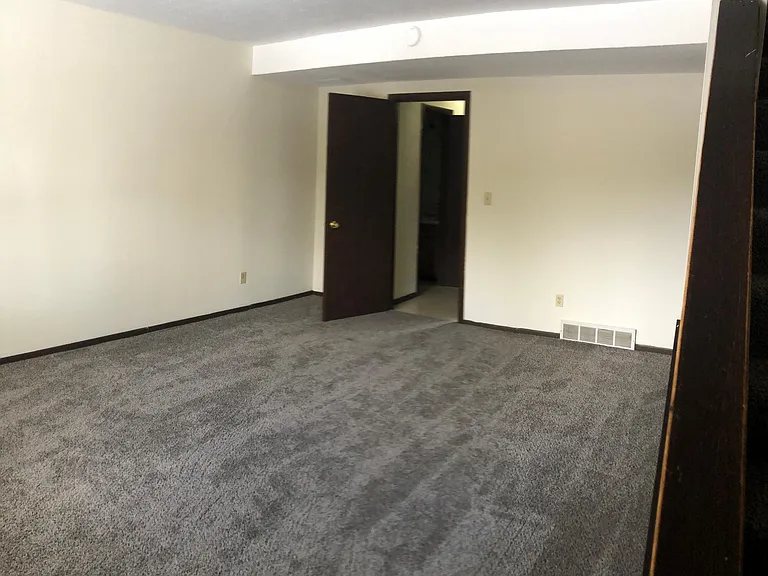 3493 Phyllis Ave — Photo 8