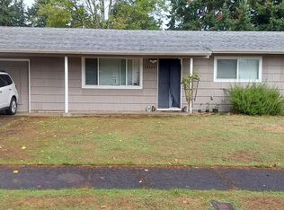 18949 NE Everett Ct, Portland, OR 97230