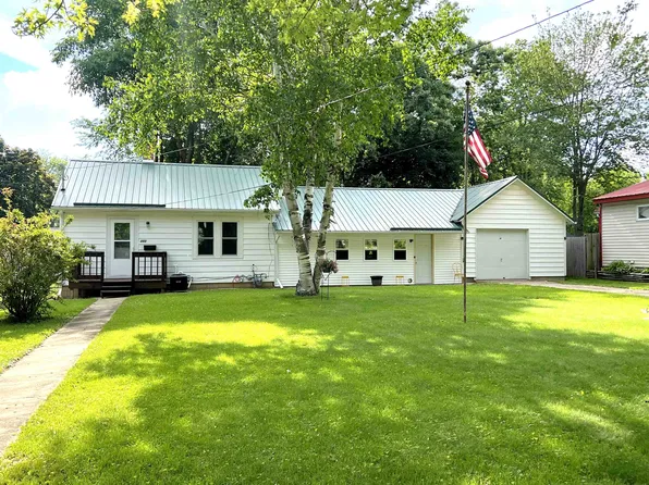 202 N Reynolds Ave, Mount Morris, IL 61054