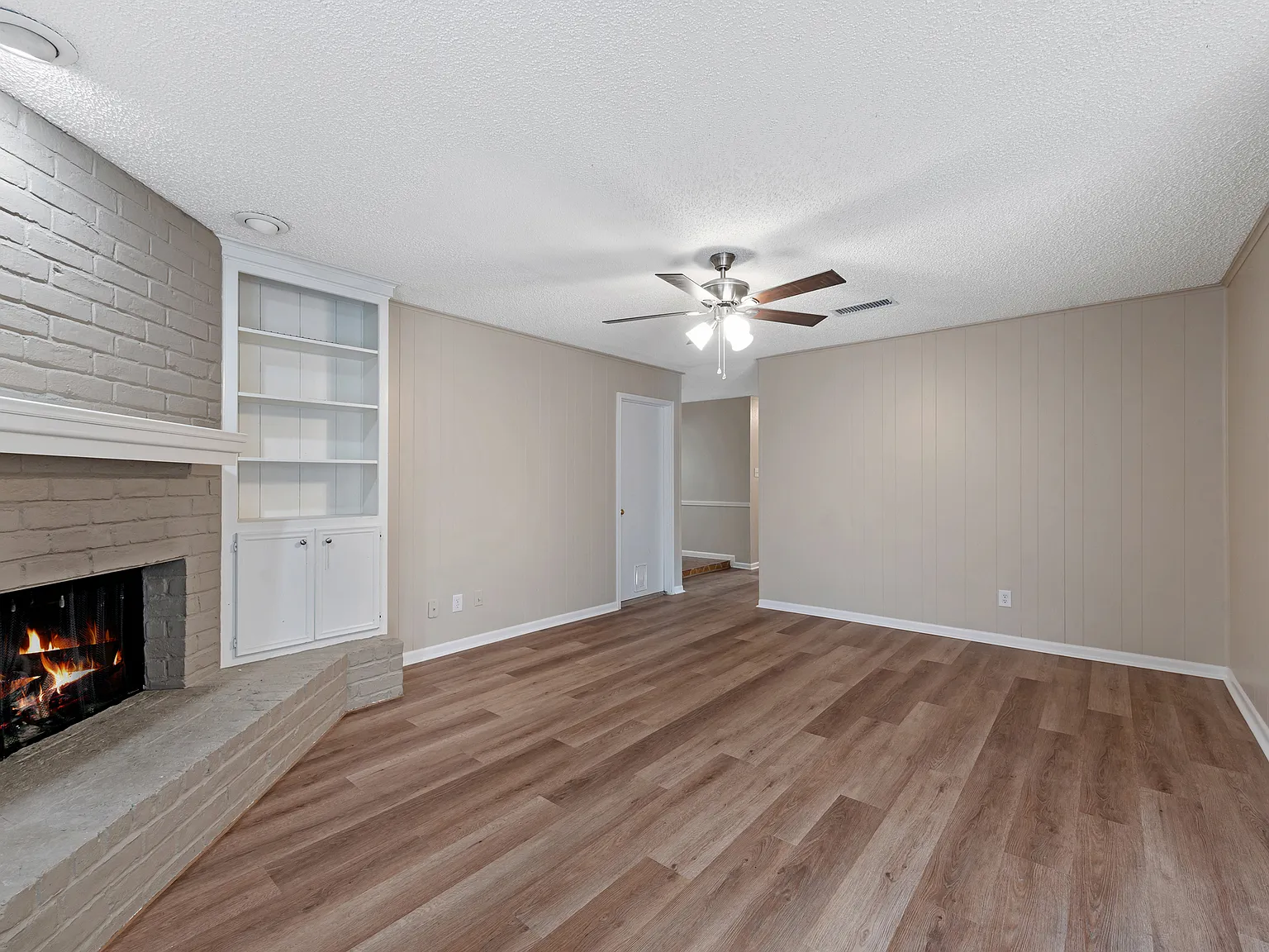 3 bed, 1782 sqft, $2,200 — Photo 3