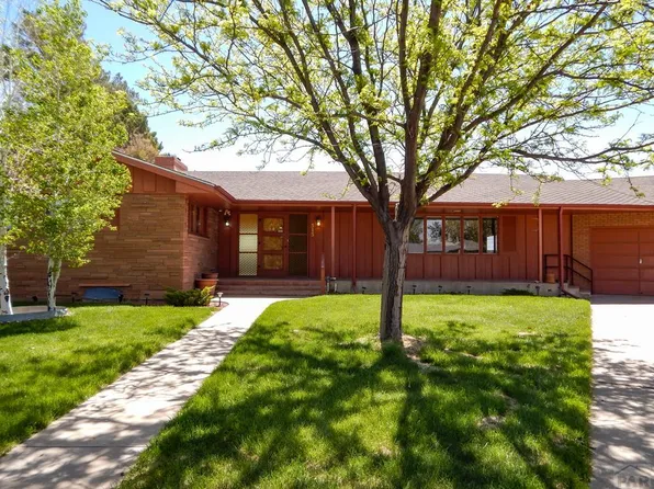 313 Willow Valley Dr, Lamar, CO 81052