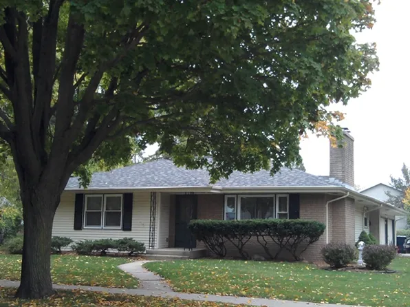 80 Maria Ln, Fond Du Lac, WI 54935
