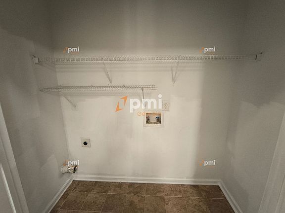 5th image of 163 Chastain Way